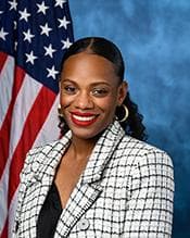 Summer L. Lee