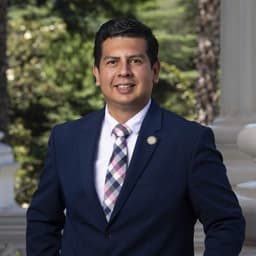 David Alvarez