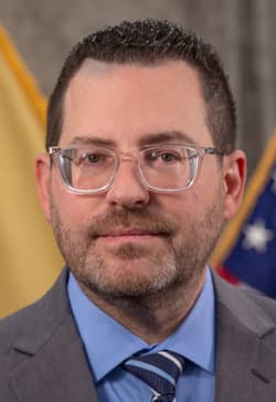 Vincent Kearney